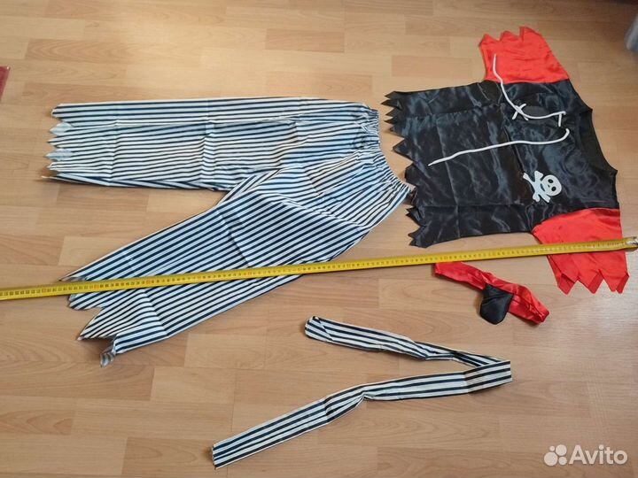 Новый костюм пирата