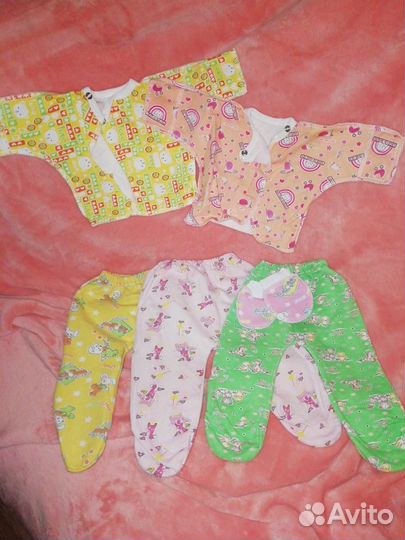 Штанишки и кофточки на малышку