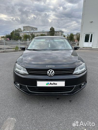 Volkswagen Jetta, 2014
