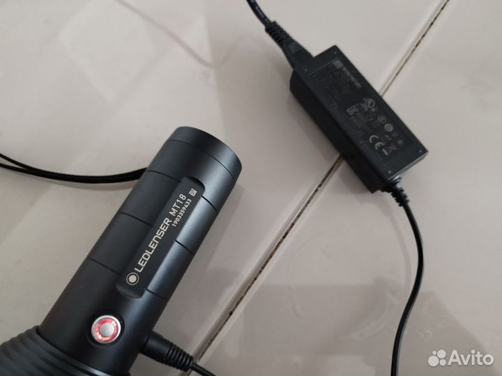 Фонарь MT18 LED Lenser
