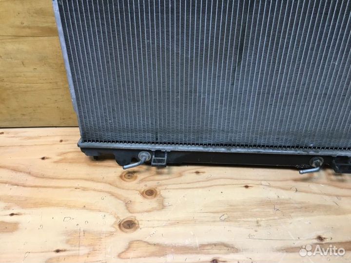 Радиатор двигателя Nissan Teana J31 VQ23DE 2004