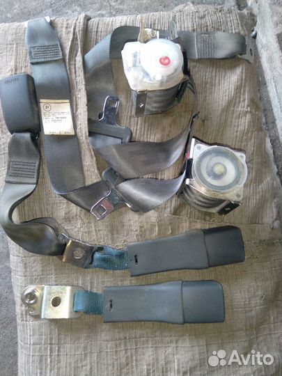 Ремни безопасности Toyota Prius