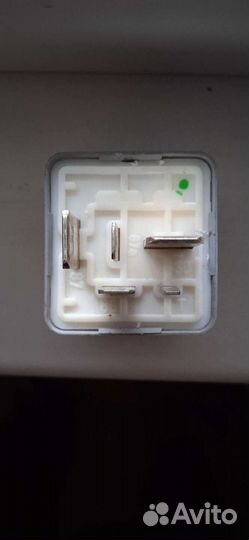 Реле бензонасоса Audi а6с5