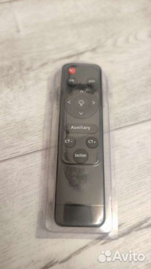 Кольцевая лампа RL-14 36 см +штатив в аренду