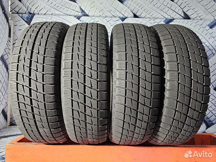 Bridgestone Ice Partner 215/60 R17