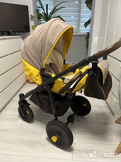 Коляска zippy 3 в 1