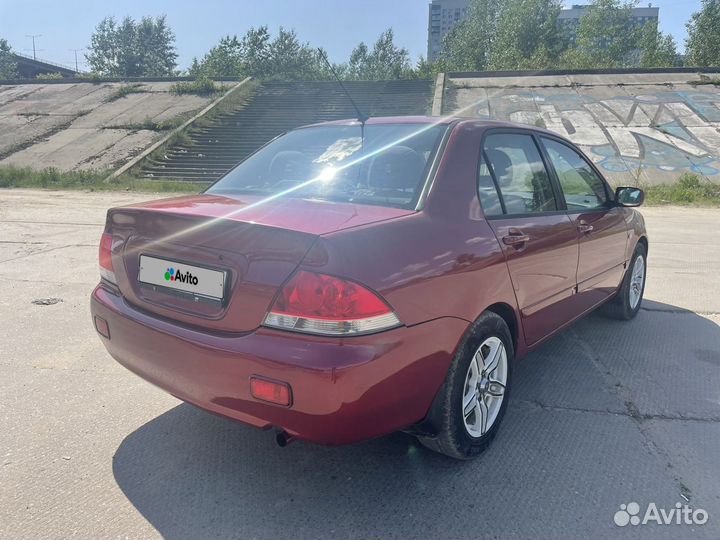 Mitsubishi Lancer 1.6 МТ, 2005, 207 000 км