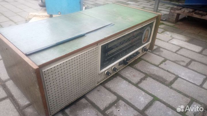 Проигрыватель Грампластинок