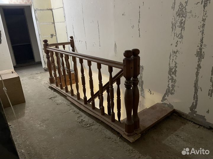 Продам лестницу прямой марш