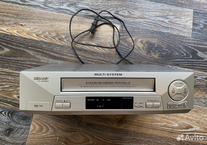 Видеомагнитофон Sharp