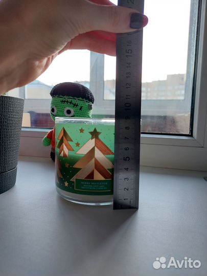 Bath & Body Works Merry Mistletoe 3 Wick candle