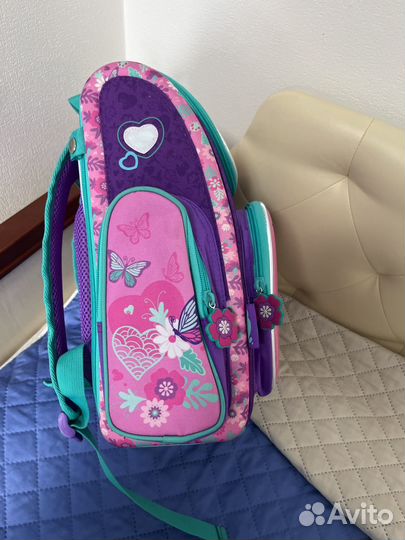 Рюкзак школьный для девочки новый
