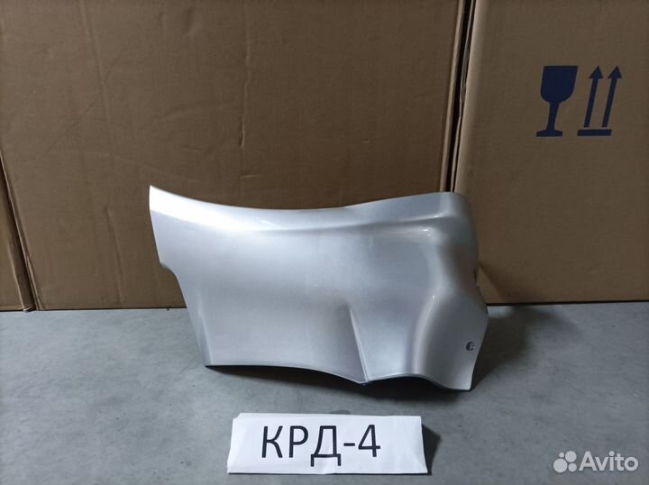 Брызговик передний правый Pajero 3 2000-2006