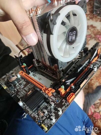 Связка x99+xeon e5 2640 v3+ddr4 16 gb ram (обмен)