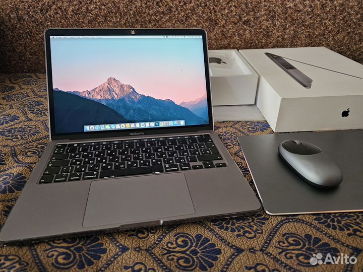 Apple MacBook Pro 13 2020 TouchBar 80циклов