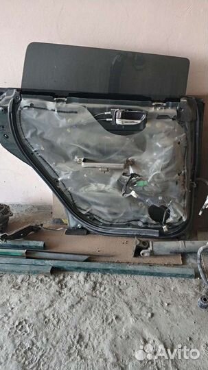 Дверь задняя левая Subaru Forester SG5