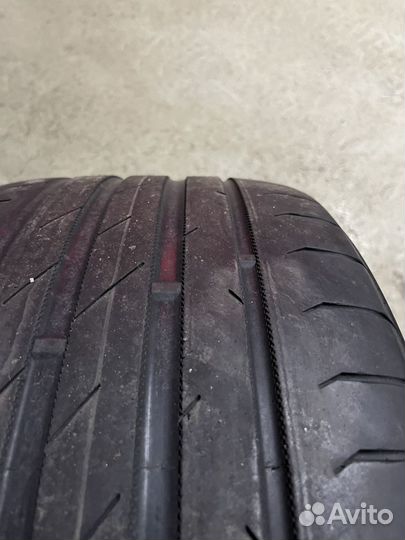 Nokian Tyres Hakka Black 255/35 R19 96Y