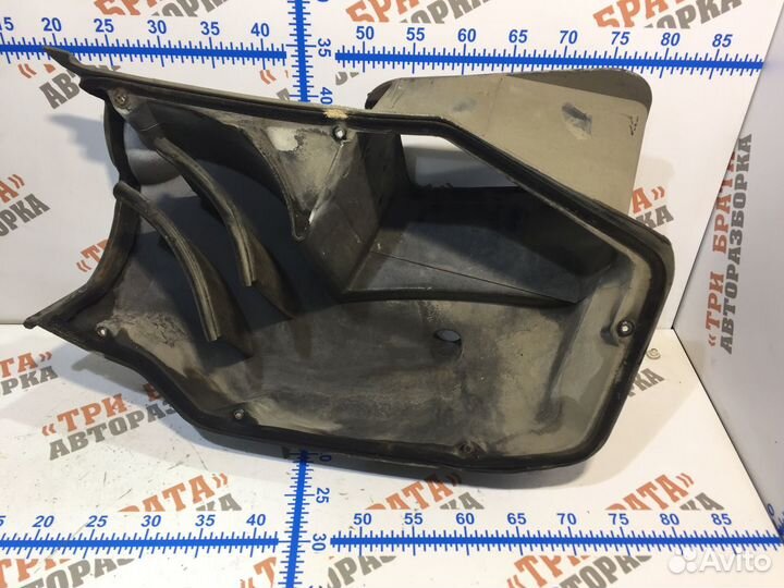 Мерседес Вито Воздухозаборник печки