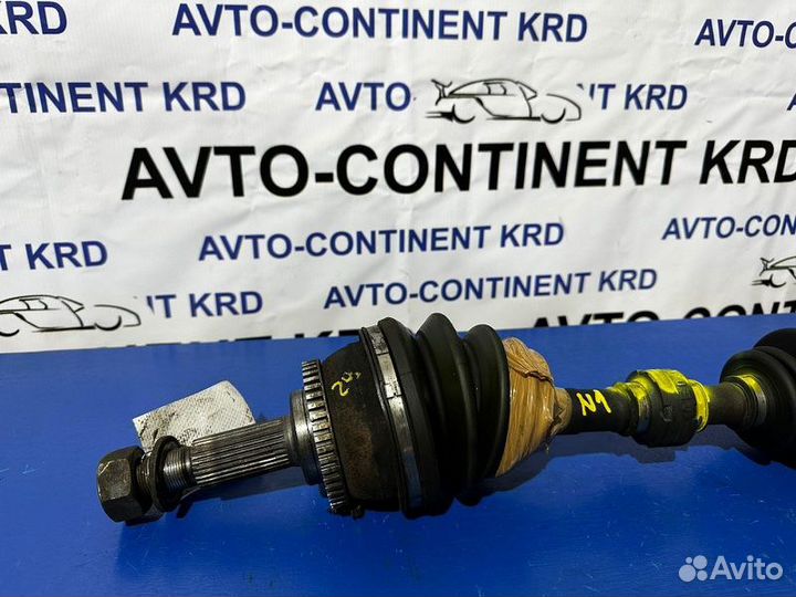 Привод передний левый Nissan Cefiro A32 VQ20