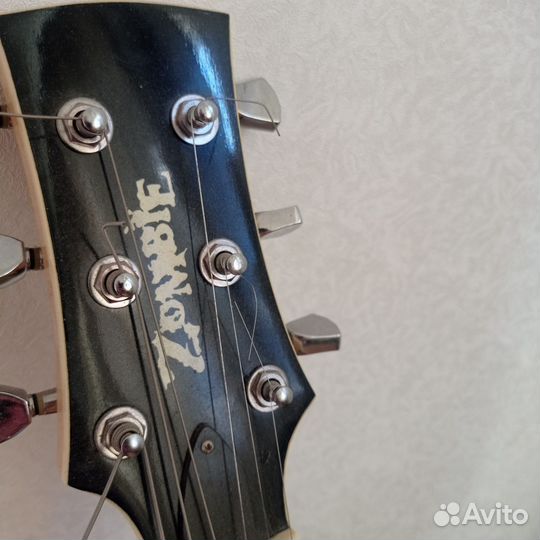 Электро гитара с комбиком ibanez 15gr