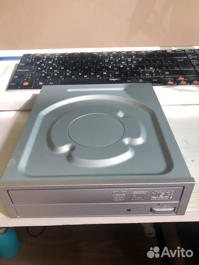 Dvd rw привод Sony SATA