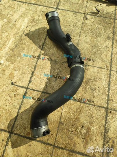Патрубок интеркулера левый BMW 7 F01/F02 F01 2010