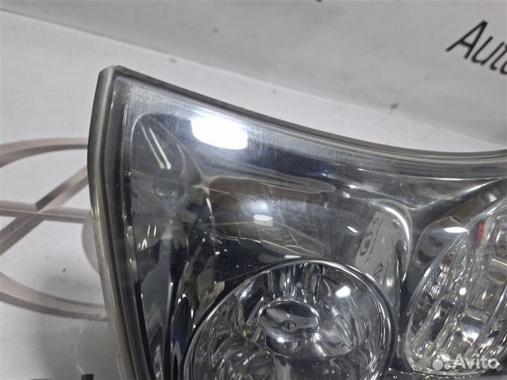 Стоп-сигнал правый Toyota Harrier GSU35W 2GR-FE