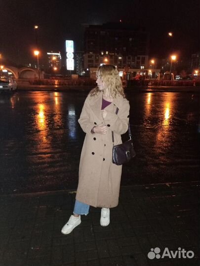 Пальто осеннее 42