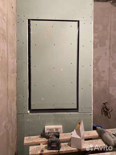 Люк ревизионный под плитку