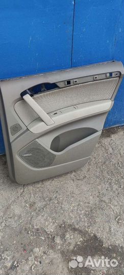 Обшивки,карты дверей ауди ку7 4l