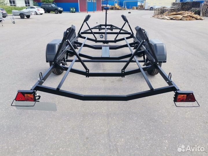 Прицеп для яхты или катера 6,5м