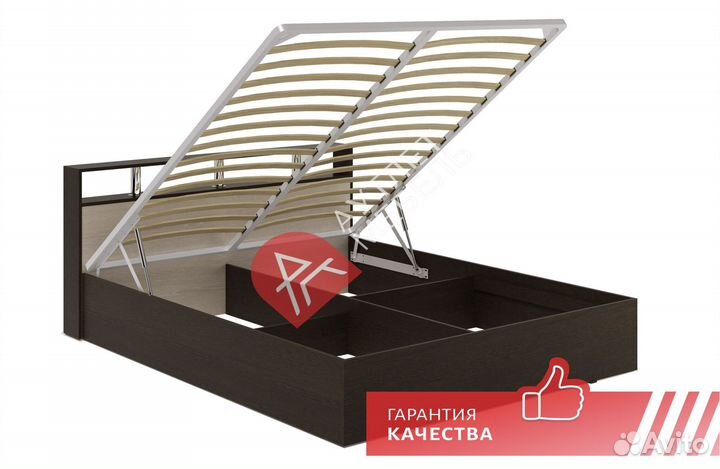 Кровать двухспальная с подъемным механизмом