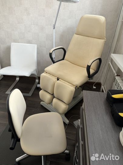 Педикюрное кресло Lemi podo 3 с электроприводом