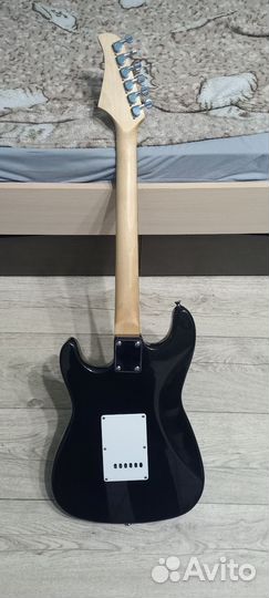 Электрогитара