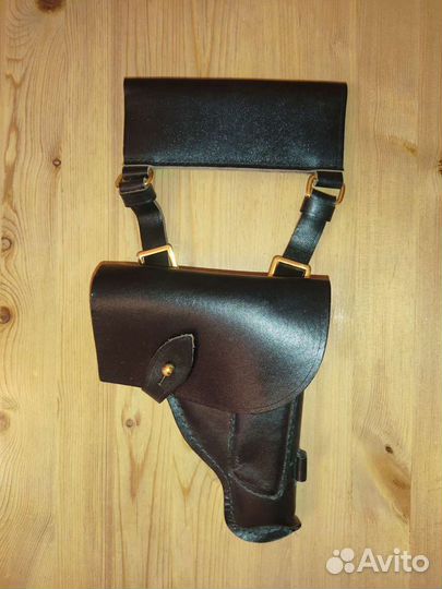 Кобура адмиральская. Позолота