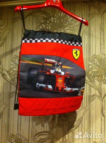 Сумка-мешок и рюкзак от Scuderia Ferrari