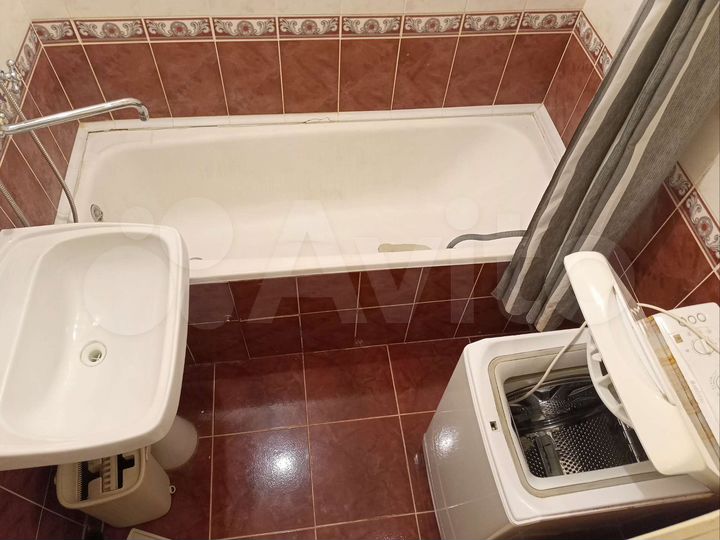 1-к. квартира, 42 м², 8/10 эт.