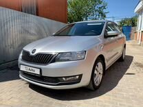 Skoda Rapid 1.6 AT, 2019, 190 000 км, с пробегом, цена 1 450 000 руб.