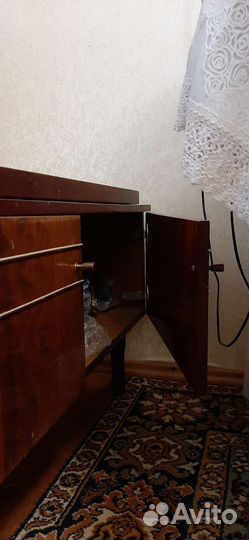 Тумбочка под телевизор бу