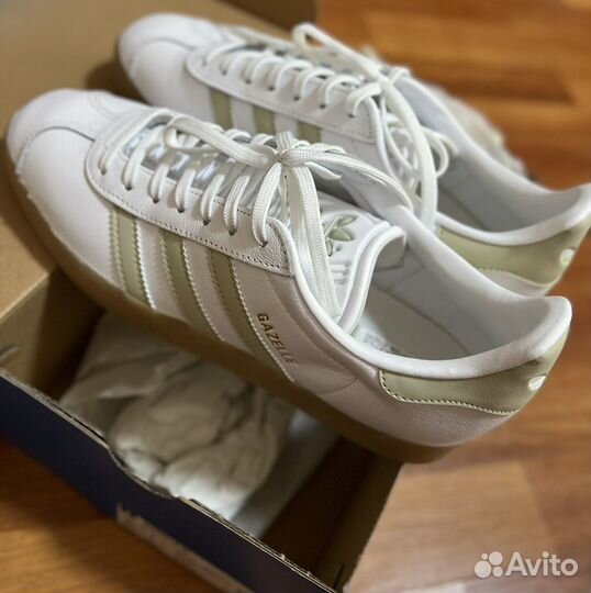 Adidas gazelle женские 39