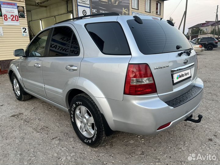 Kia Sorento 2.5 AT, 2008, 236 000 км