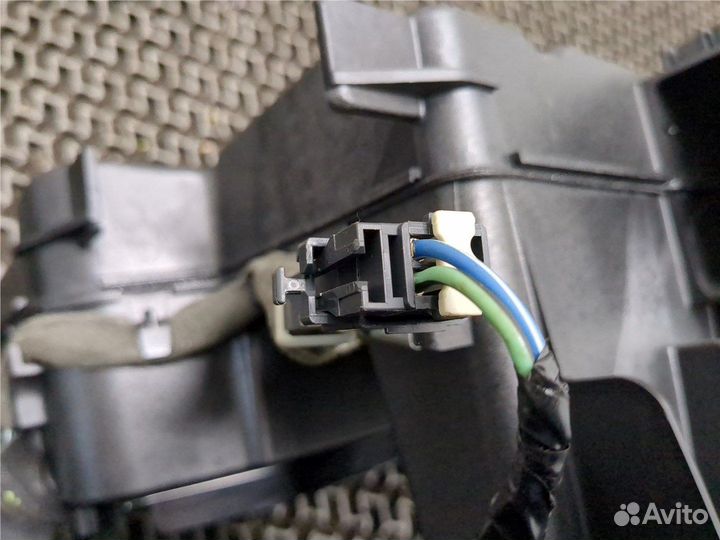 Сабвуфер Cadillac SRX, 2010