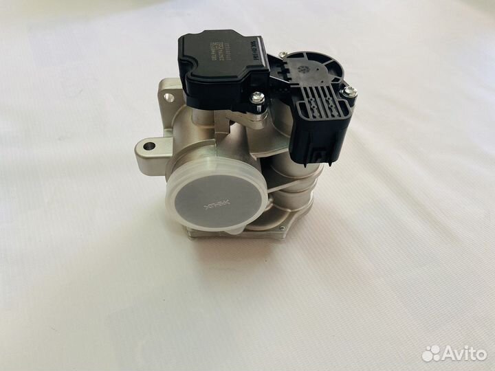 Дроссельная заслонка 21116-1148010