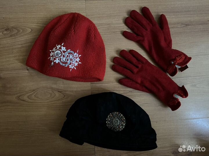 Шапки женские