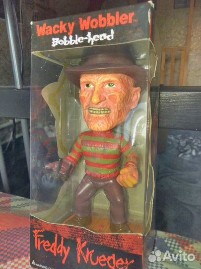 Фигурки: Hellraiser Рinhead / Freddy Krueger