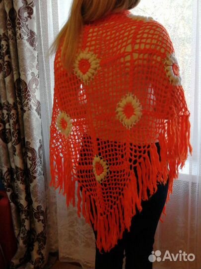 Шаль вязаная крючком