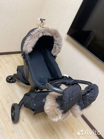 Зимний кит Stokke