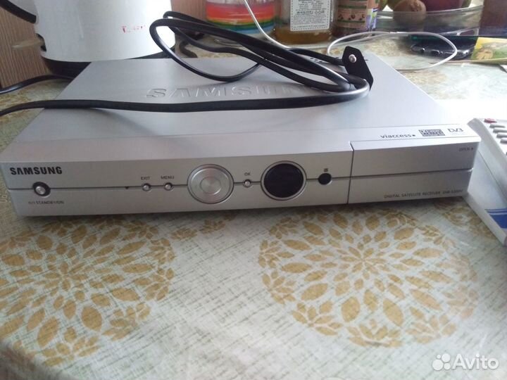 Спутниковый ресивер Samsung DSB-S300V/S300F