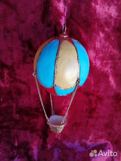 Воздушный шар с корзиной для интерьера