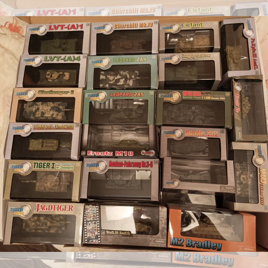 cav - Купить предметы коллекционирования в Москве | Авито